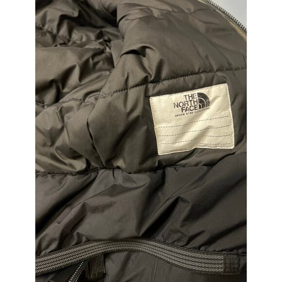 The North Face Boys Winter Jacket - Size 10 - Picture 8 of 9